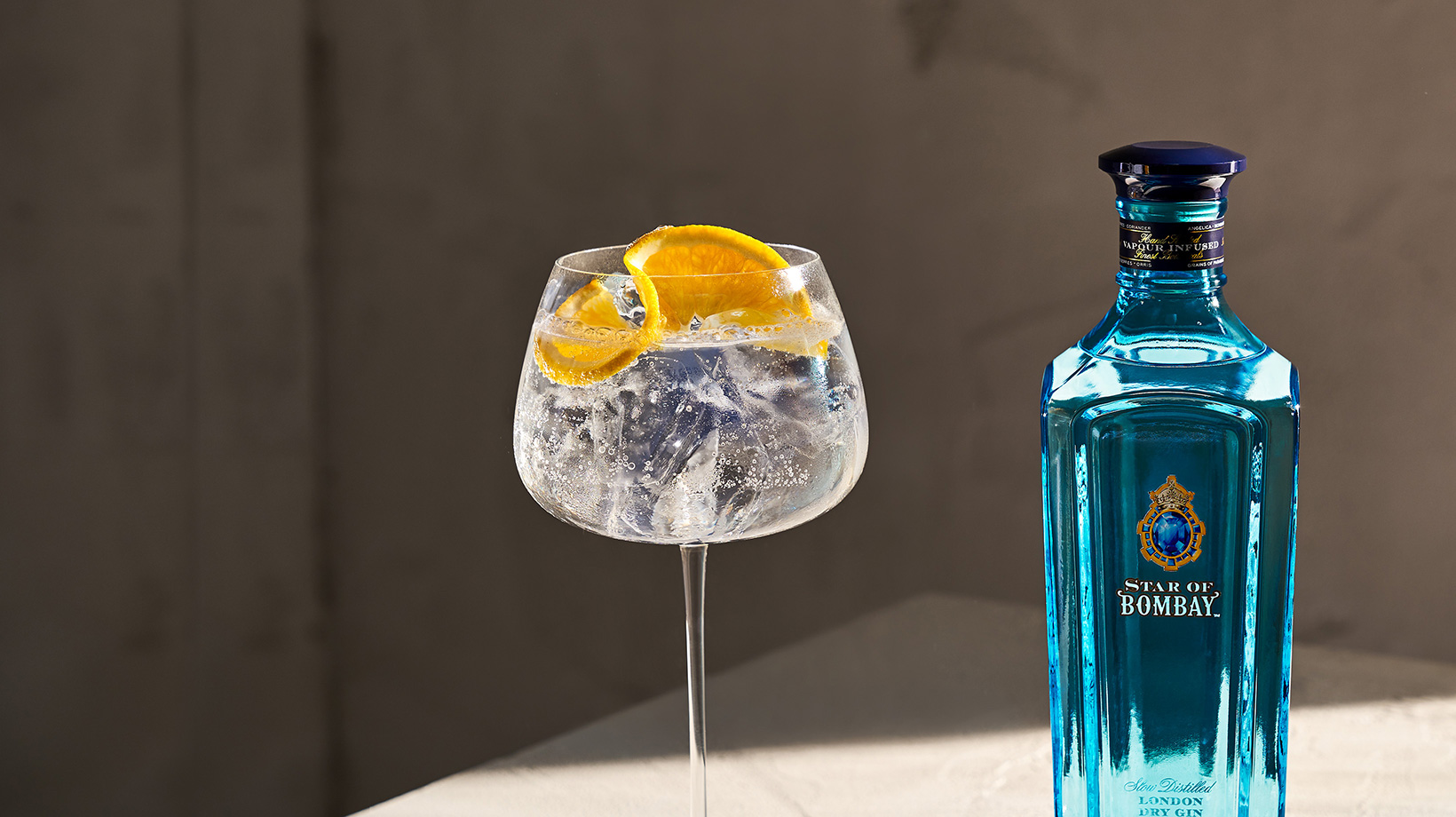 Star & Tonic Cocktail | How To Make A Star & Tonic | Bombay Sapphire
