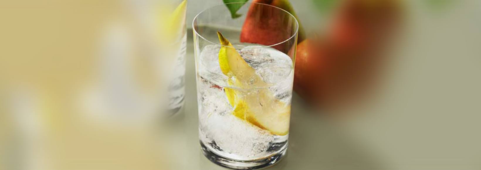 La Poire on the Rocks