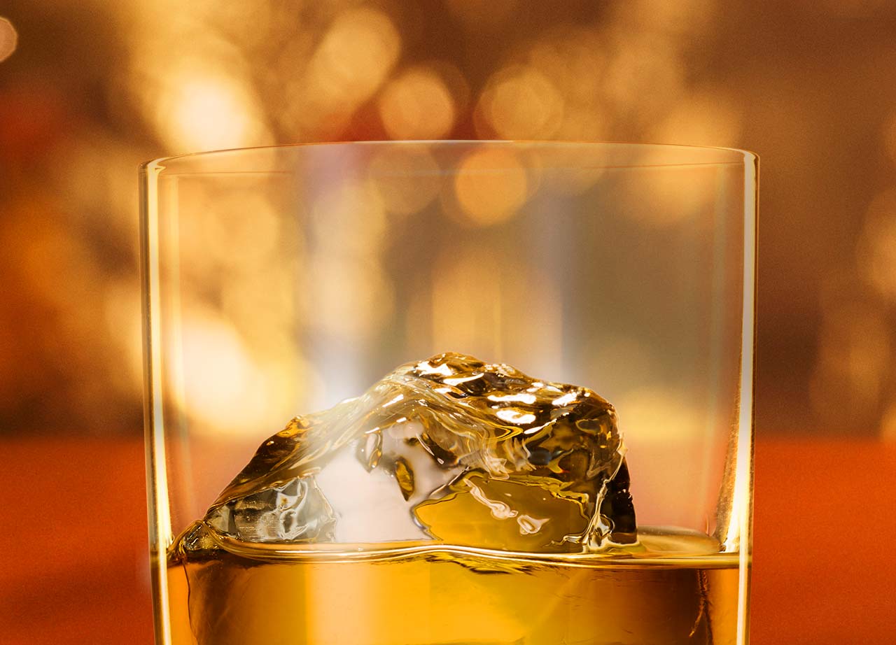 BACARDÍ Reserva Ocho on the rocks Rum Cocktail Recipe Bacardi