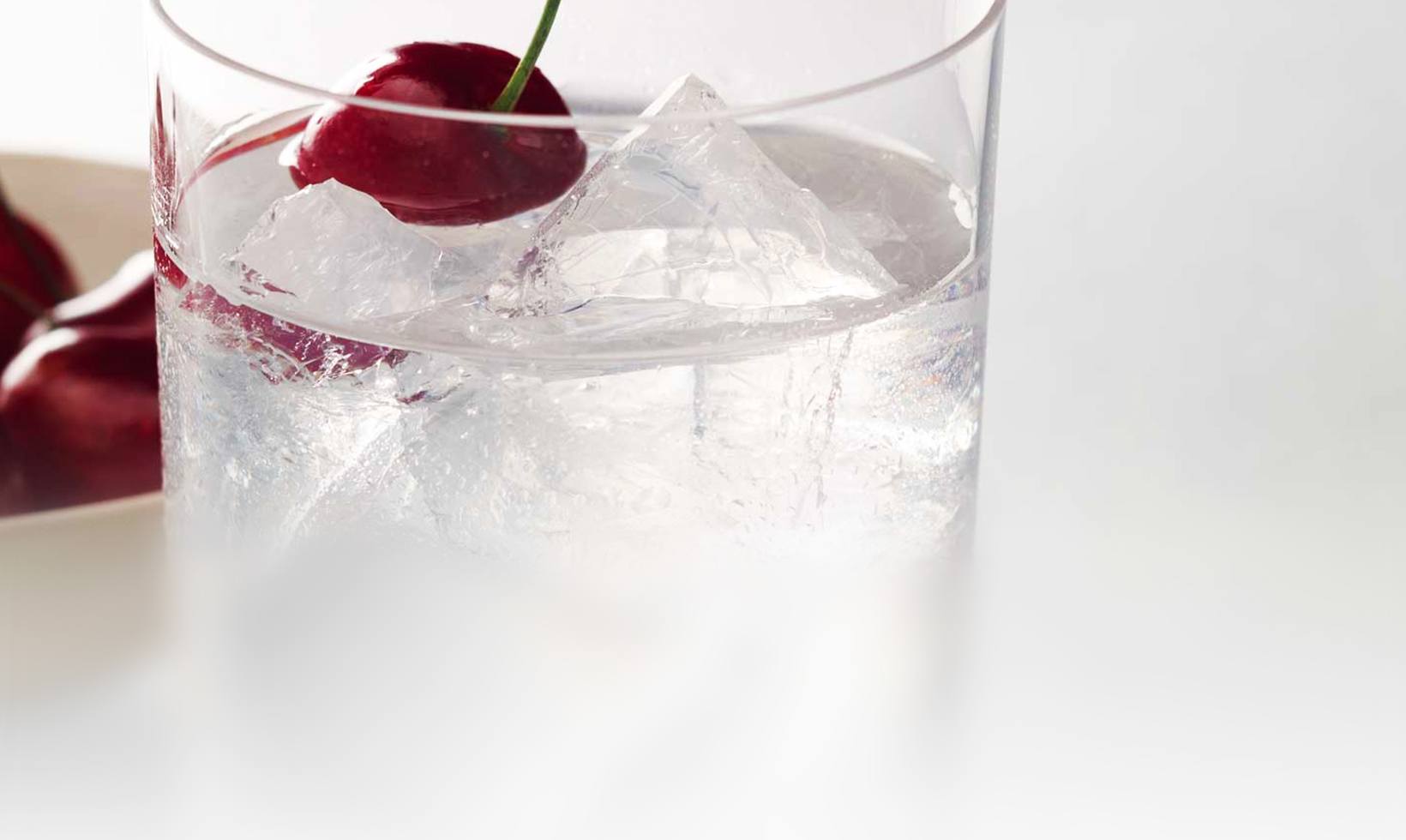 Cherry Noir On The Rocks