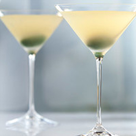 Dirty Martini Cocktail Cocktail Recipe Grey Goose